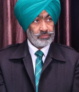 ਸੁਰਿੰਦਰ ਪ੍ਰੀਤ ਘਣੀਆ